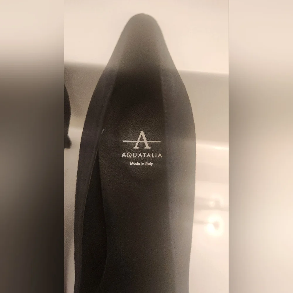Melina Weatherproof Pointed Toe Pump Aquatalia - Picture 9 of 16